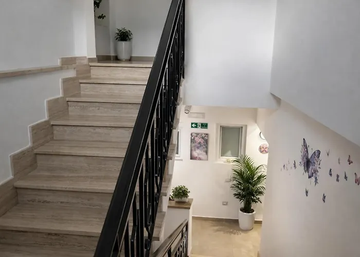 Le Farfalle Couette-café 3*